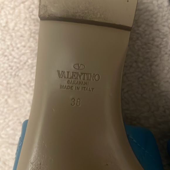 VALENTINO Rockstud flat slide sandal. Leather. AUTHENTIC - Picture 7 of 8